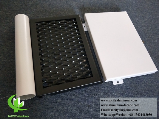 固体アルミニウム金属ファサードパネル 穿孔パターン 建物の壁カバーの装飾用