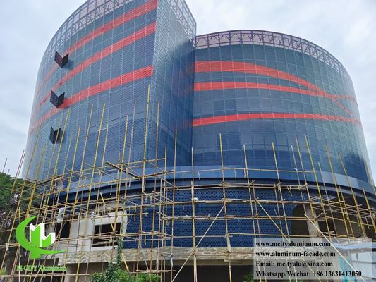 お買い得 固形金属壁覆い アルミニウムシート 外装用孔付きファサードパネル オンライン