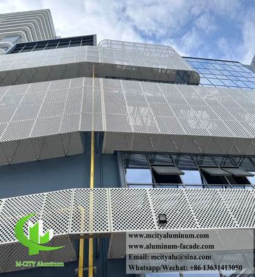 お買い得 粉体塗装の穴あきアルミニウムエアコンカバーヒートポンプカバー金属スクリーン オンライン