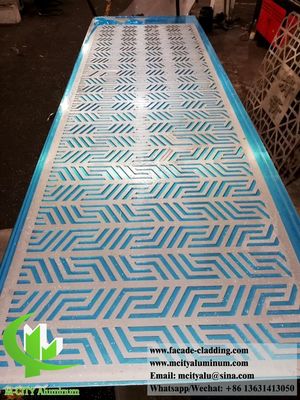 お買い得 粉末で覆われたパフォーレートアルミニウムスクリーン 1200x2400mm 面とコーティングのためのカスタマイズ可能なパターン オンライン