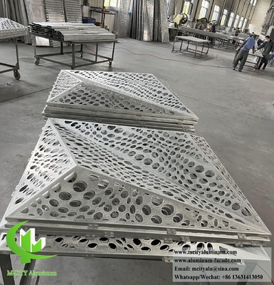 アルミニウムシートファサードシステム 3D形孔付き金属コーティング