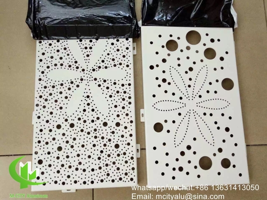 アルミニウム孔面板 アルミ製の金属製の装飾板 彫刻面板シート
