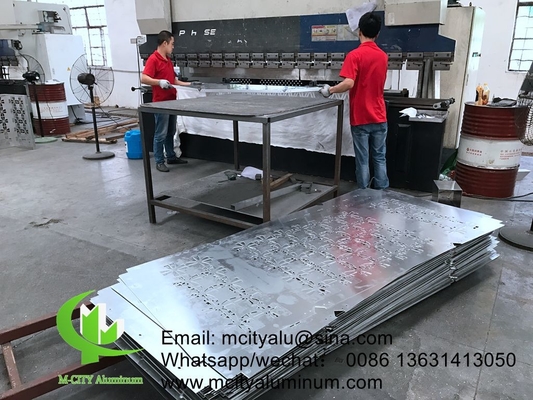 中国工場 スーパー耐久性粉末で覆われた アルミ CNC 孔付き装飾パネル 壁面パネル 装飾パネル