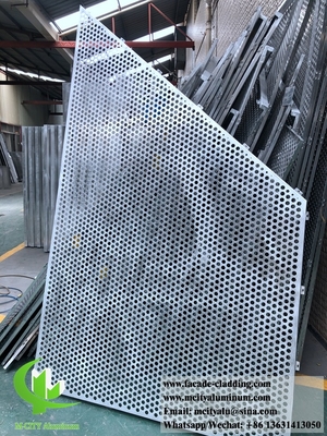 孔付き金属アルミニウムパネル 丸い穴のパターン 建物の玄関用孔