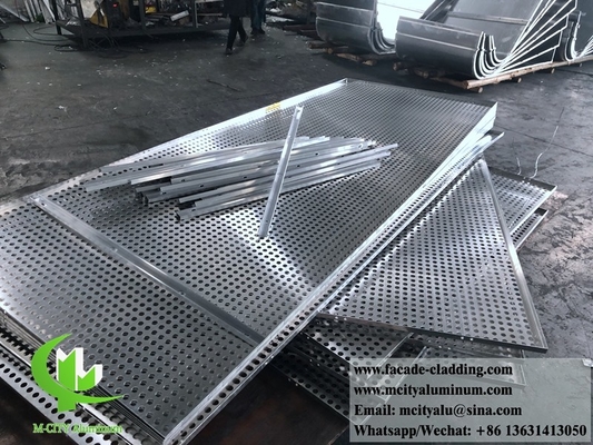 中国のサプライヤー 3mm 金属コーティング アルミパネル 粉末で覆われた耐久性のある防腐仕上げ