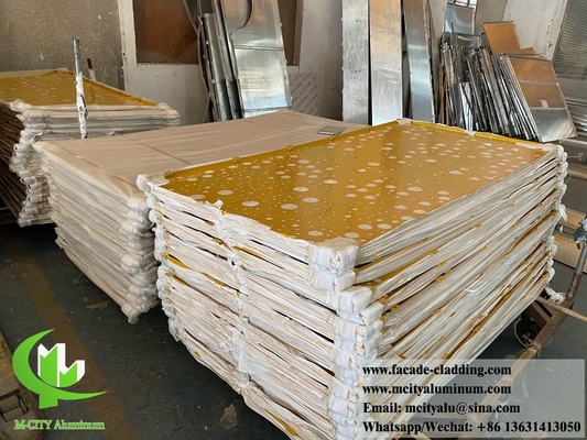 建築用 アルミ コーティング PVDF 金色 メタル スクリーン 耐久性 耐腐 防火 クラス 1