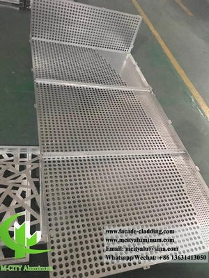 レーザーカット メタルスクリーン アルミシート 3mm PVDF メタル壁カバー 建物装飾用