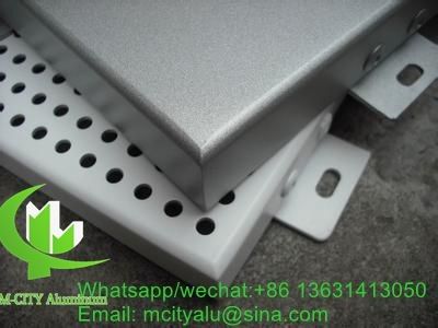 お買い得 面壁のカーテン壁のための穴を穴を開ける アルミ製固形コーティングパネル オンライン