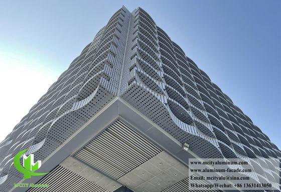 お買い得 金属コーティング 壁壁装飾用 パーフォレーションアルミスクリーン 3D形 オンライン