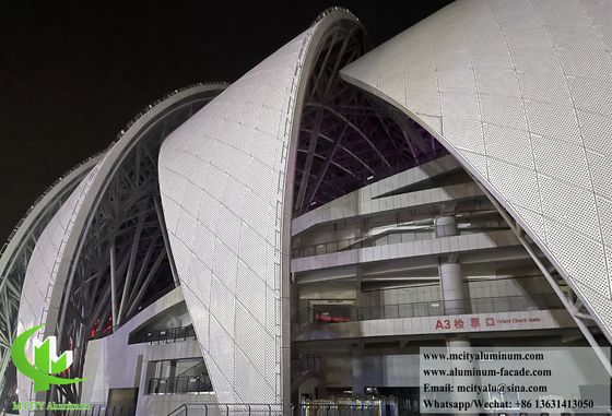 お買い得 CNCレーザー切断ファサードのための粉末塗装仕上げとカスタマイズ可能なRALカラーで曲げられたアルミパネル オンライン