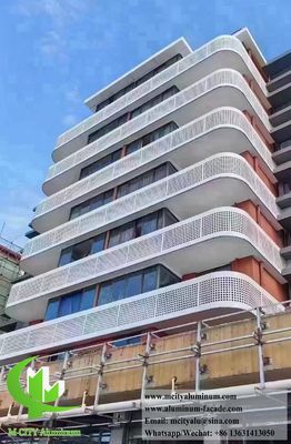 お買い得 粉体塗装パンチングアルミニウム外壁パネル 1200x2400mm CNCレーザーカット加工 外装クラッド用 オンライン