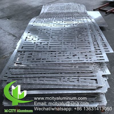 お買い得 2mm アルミ孔付きパネル 粉末で覆われた表面と装飾型ファサードコーティングのためのカスタムRAL色 オンライン