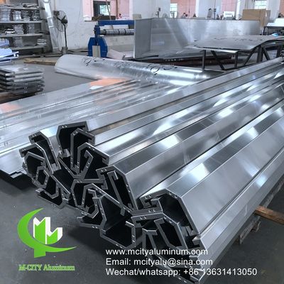 お買い得 ファサードクラッディング用のカスタマイズ可能なデザインとCNCタレットパンチングを備えた粉体塗装アルミニウム無垢パネル オンライン