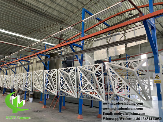 お買い得 固体アルミパネル 3D金属コーティング設計 防火防腐 PVDF スライバー色 3mm 厚さ オンライン